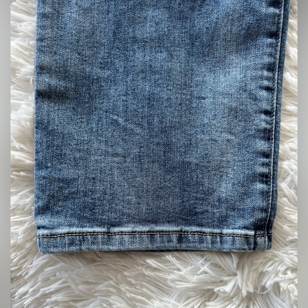 Kut from the Kloth | High Rise Rosa Ankle Vintage Straight Leg Jeans - Picture 6 of 9